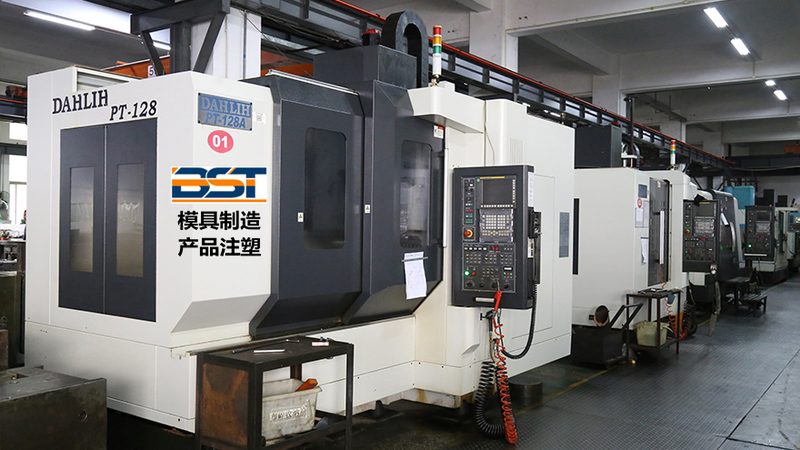 拉伸模具与折弯模具：性能对比与适用场景分析