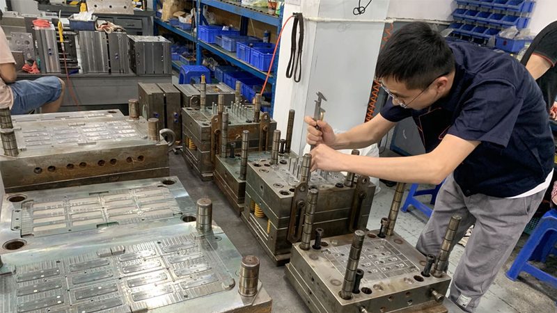 吸塑模具真空成型，这几点注意事项不容忽视